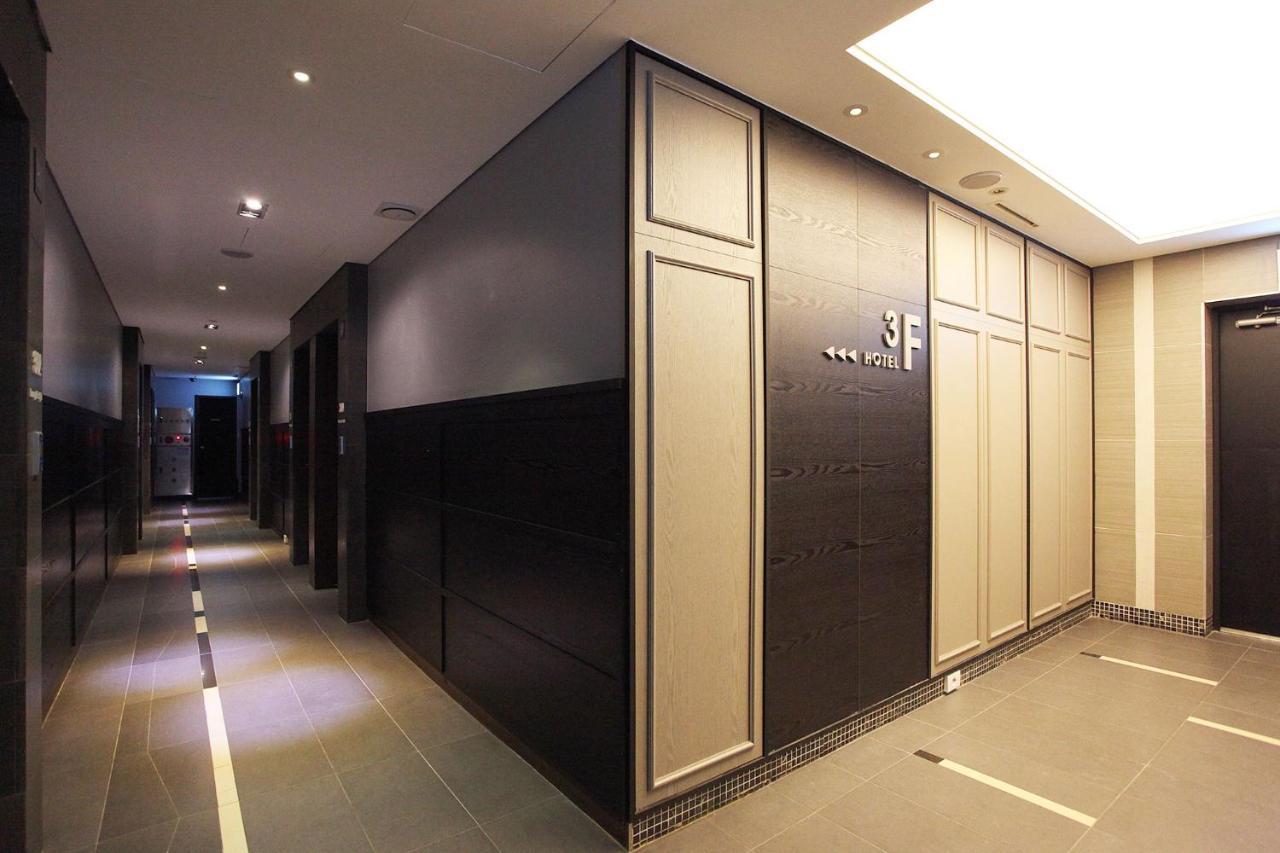 Yeongdeungpo Lifestyle F Hotel โซล ภายนอก รูปภาพ