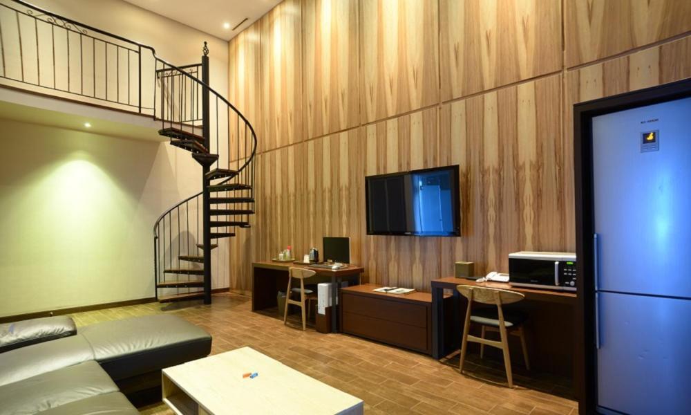 Yeongdeungpo Lifestyle F Hotel โซล ภายนอก รูปภาพ