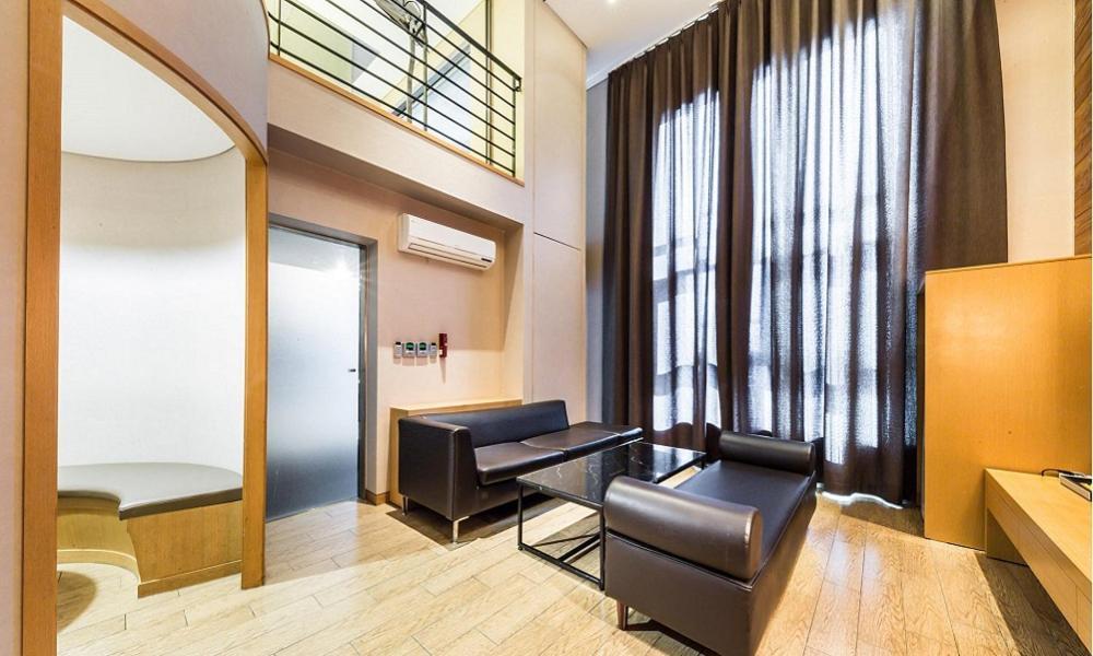 Yeongdeungpo Lifestyle F Hotel โซล ภายนอก รูปภาพ