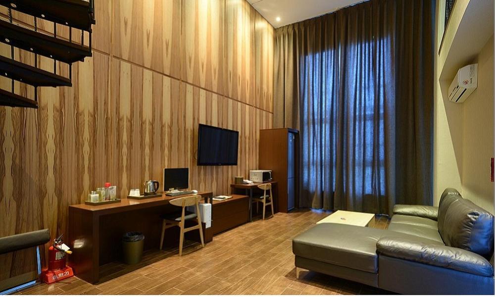 Yeongdeungpo Lifestyle F Hotel โซล ภายนอก รูปภาพ