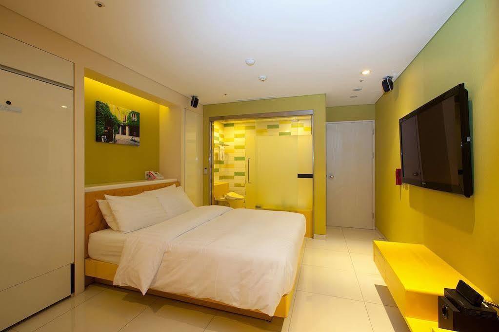 Yeongdeungpo Lifestyle F Hotel โซล ภายนอก รูปภาพ