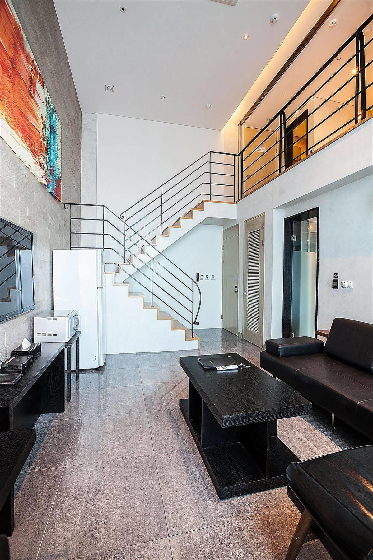 Yeongdeungpo Lifestyle F Hotel โซล ภายนอก รูปภาพ